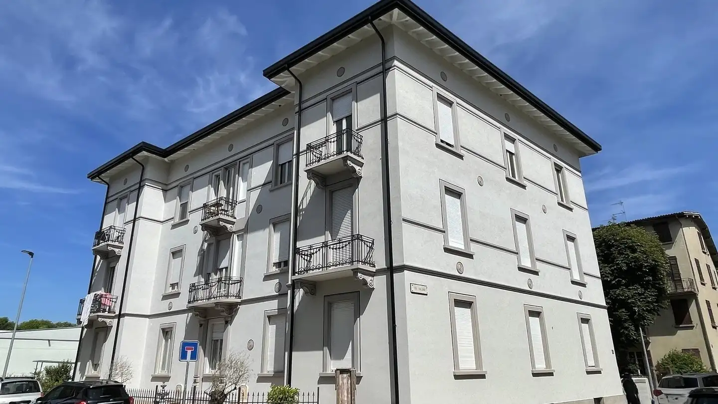 Immeuble résidentiel à vendre - 6830 Chiasso