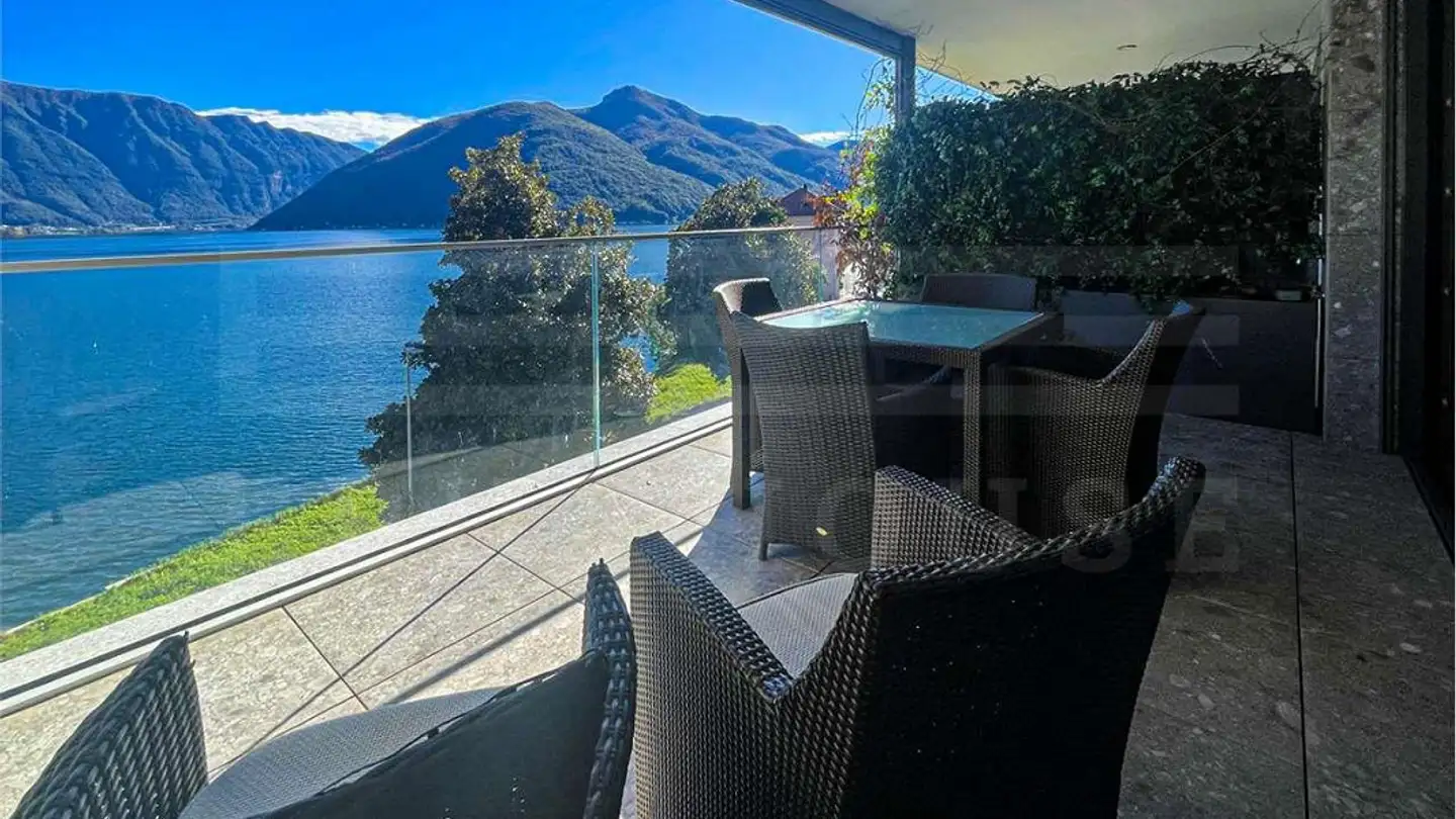 Apartment for sale - Lungolago Giuseppe Motta, 6815 Melide - Photo 2