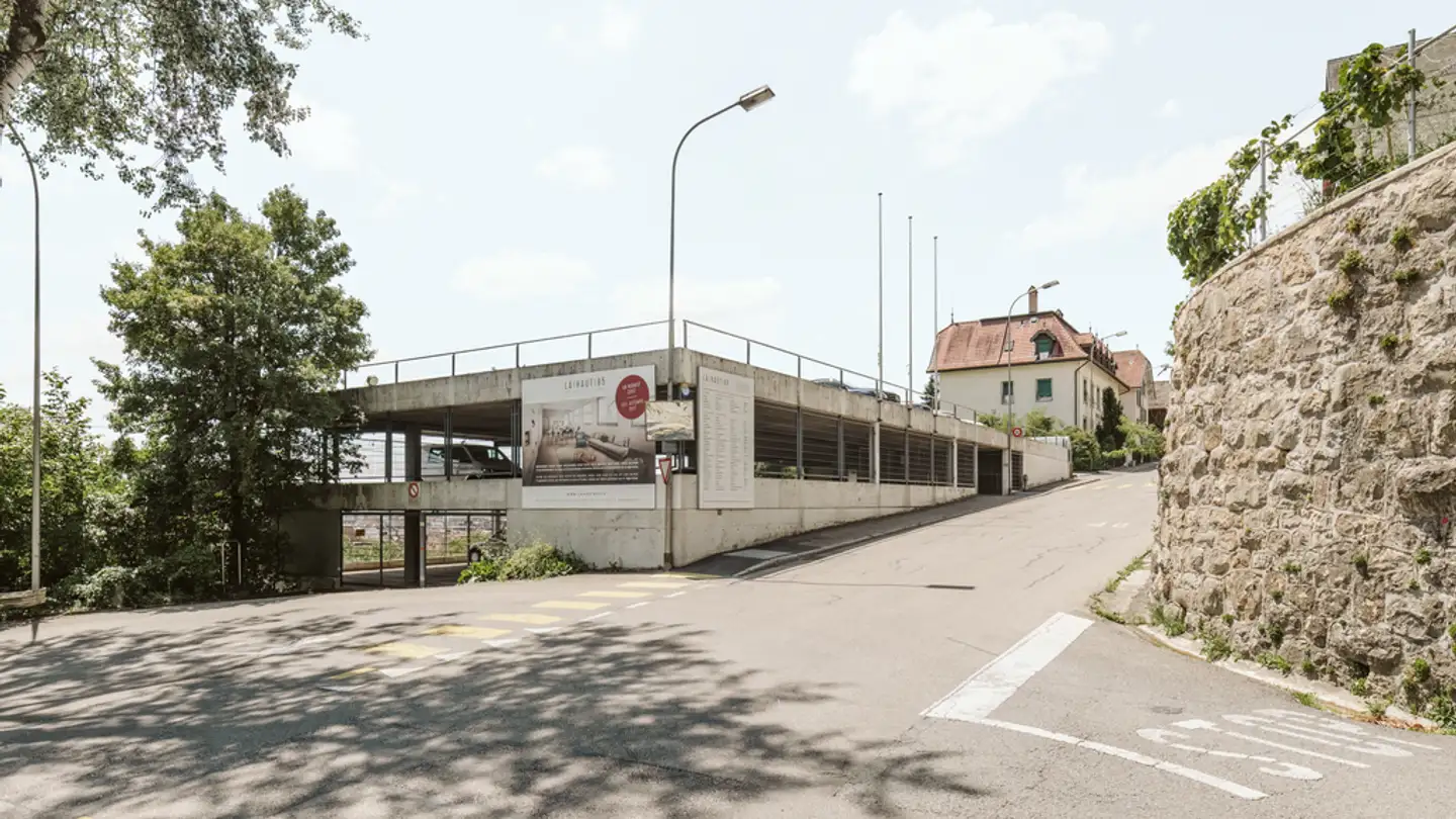 Underground parking space for rent - La Haute-Route / Höheweg 96, 2502 Biel/Bienne