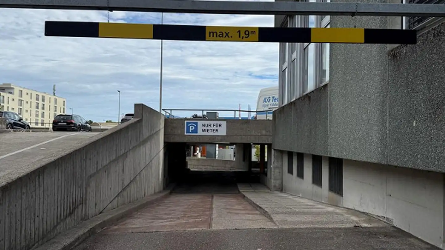 Parcheggio esterno in affitto - Althardstrasse 10, 8105 Regensdorf - Foto 2