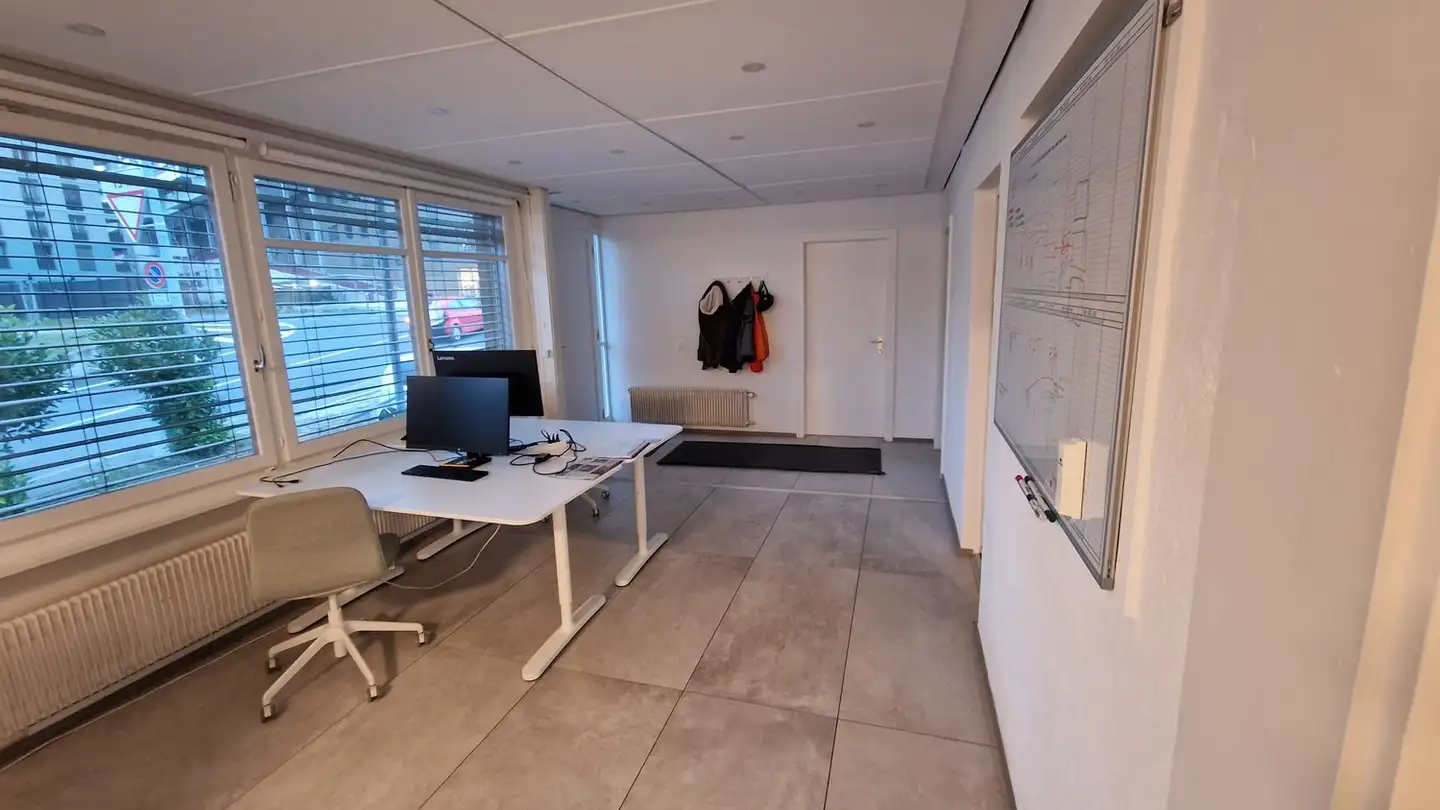Commercial for rent - Chemin Du Vallon 1, 1030 Bussigny - Photo 3