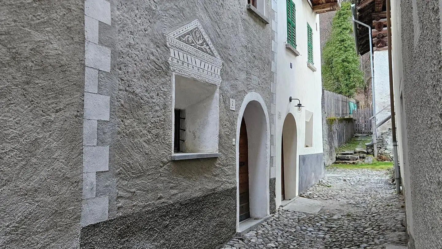 Casa a schiera in affitto - Bondo, 7606 Bondo