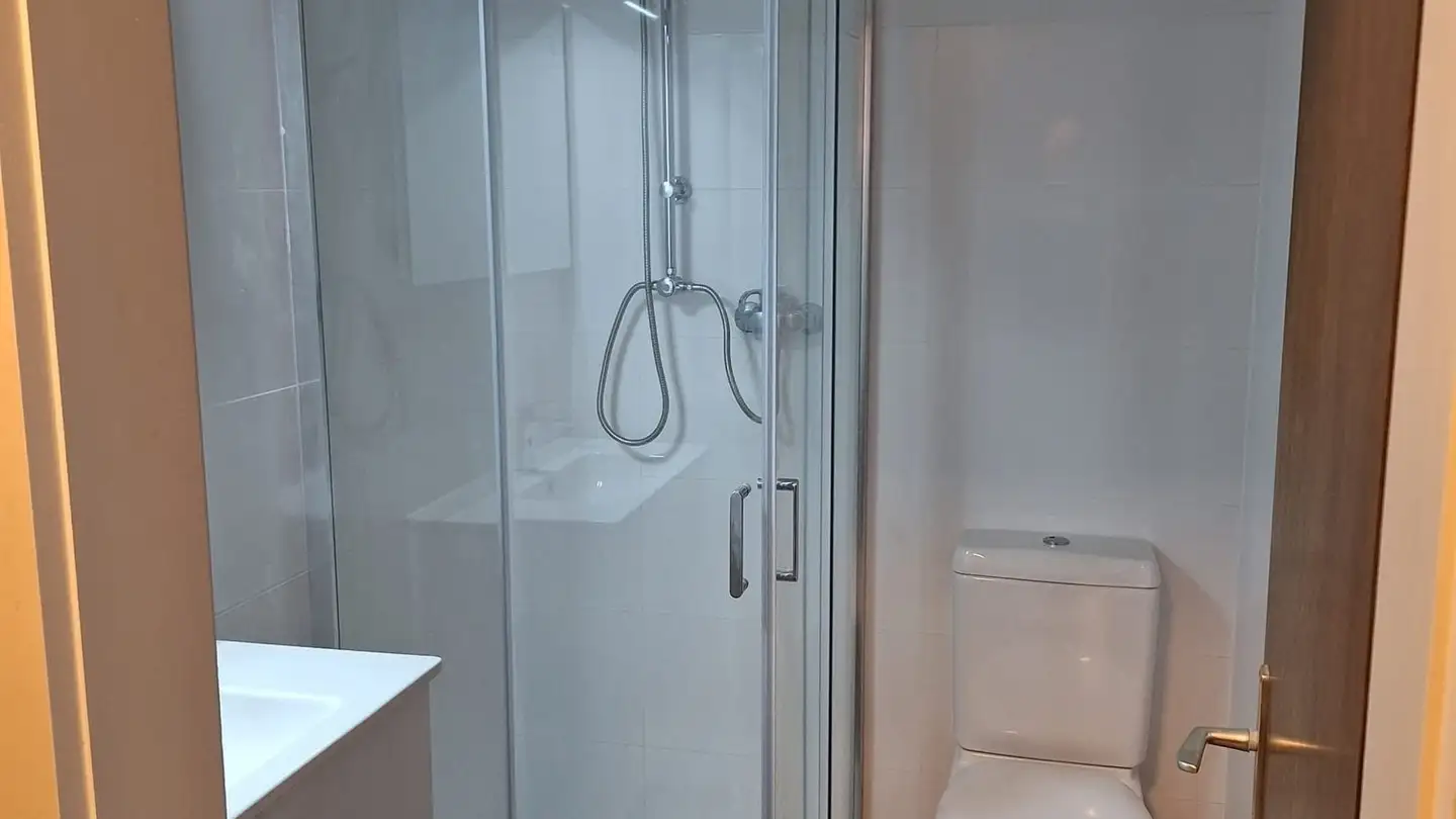 Appartement à louer - Route De Marigny, 3963 Crans-Montana - Photo 4