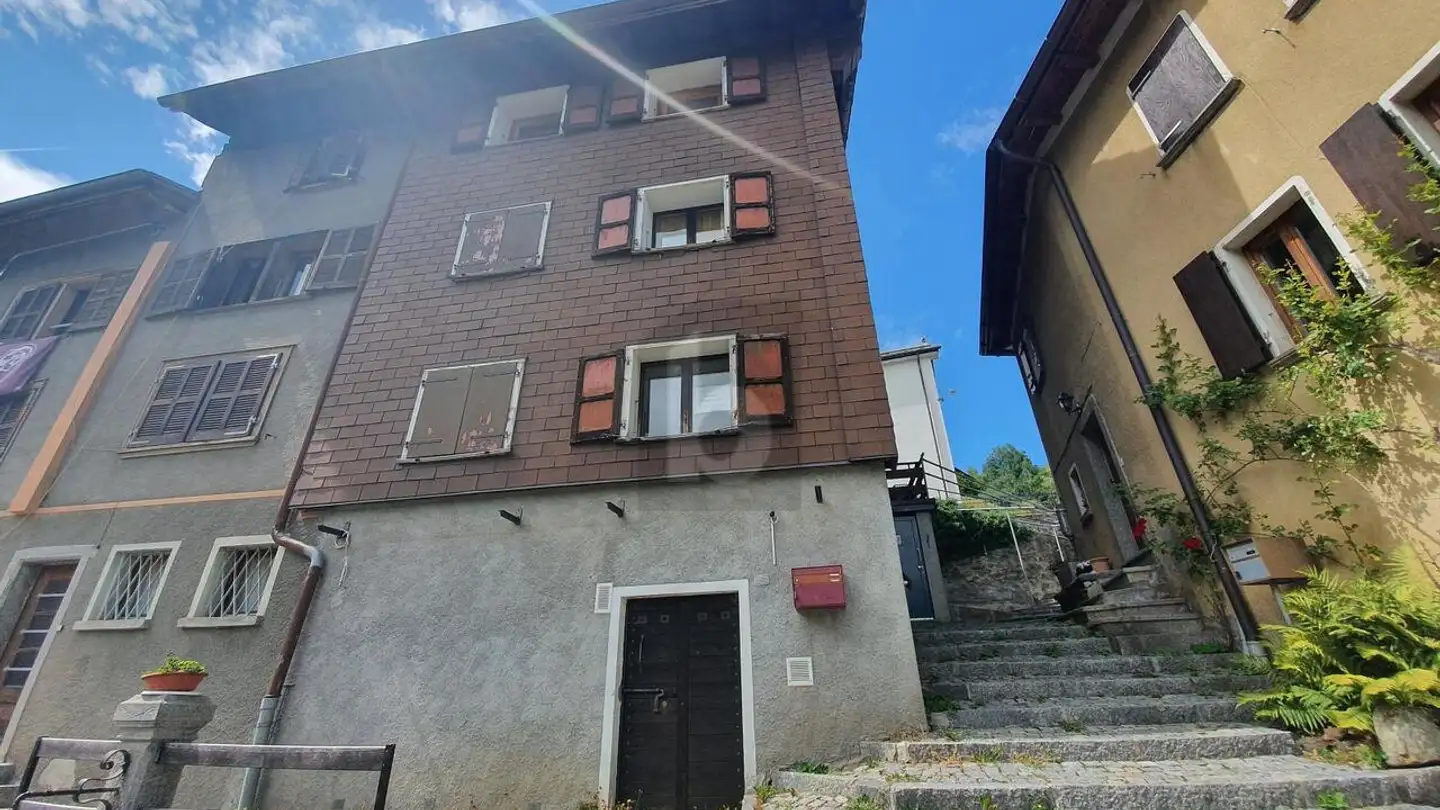 Maison troglodyte à vendre - 6774 Dalpe - Photo 2