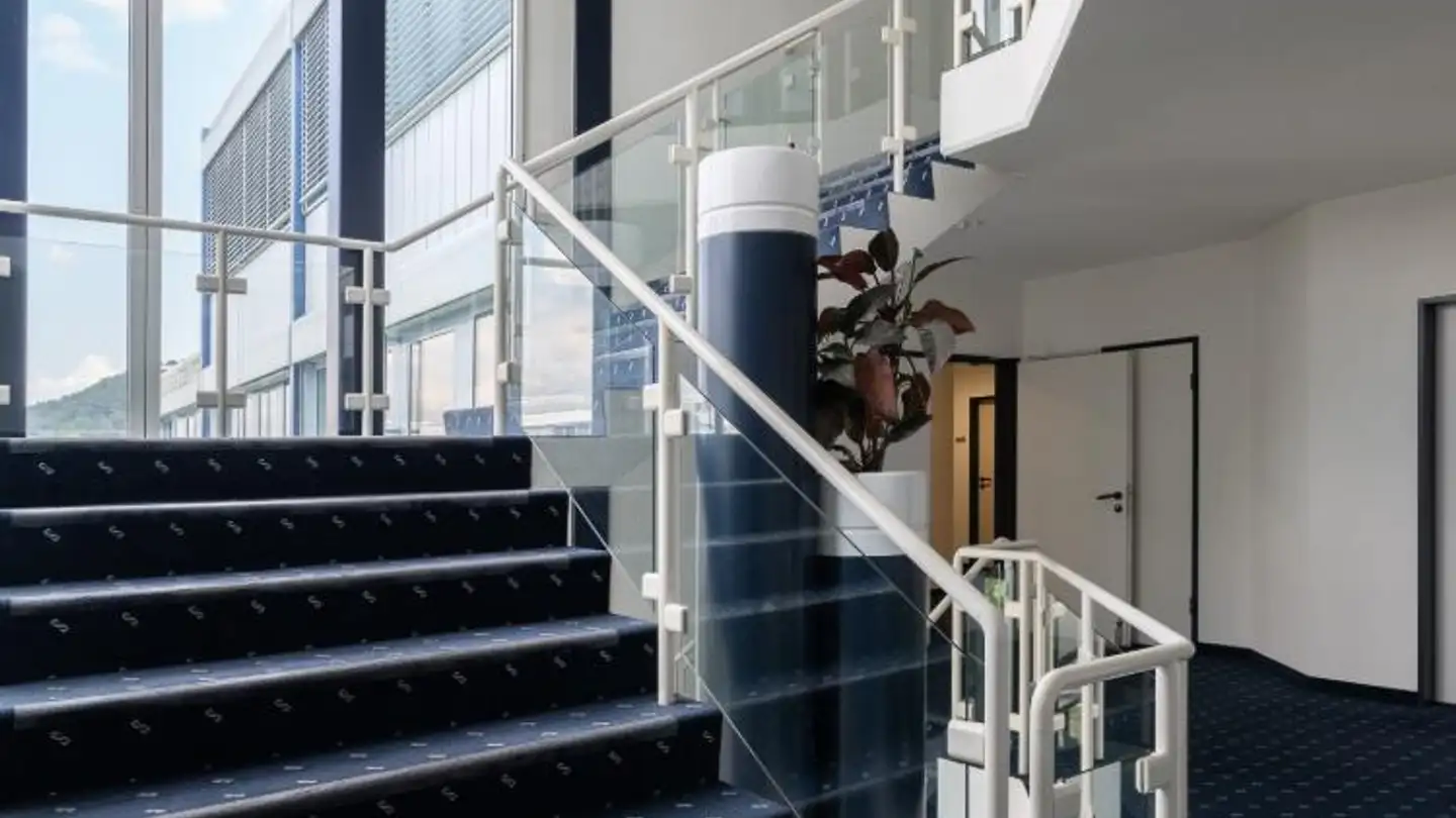 Bürofläche mieten - Ausserfeldstrasse 9, 5036 Oberentfelden - Foto 4