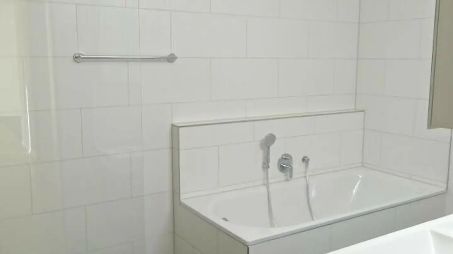 Apartment for rent - Klettgauerstrasse 67, 8212 Neuhausen am Rheinfall - Photo 2