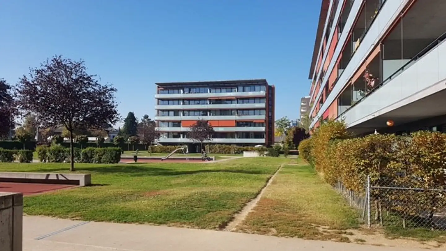 Parcheggio esterno in affitto - Avenue Du Cimetière 10, 1213 Petit-Lancy