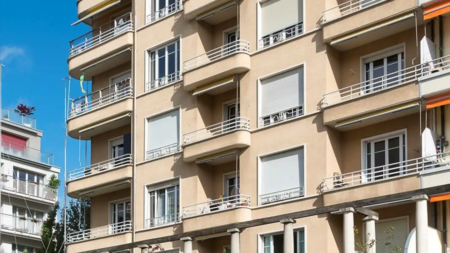 Garage individuel à louer - Avenue De L'avant-Poste 13, 1005 Lausanne