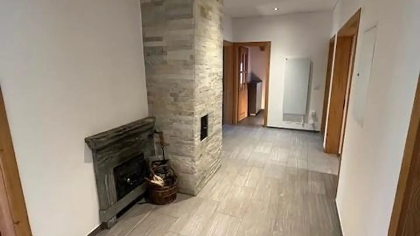 Attico in affitto - Entadem Vitg 87, 7142 Cumbel - Photo 3