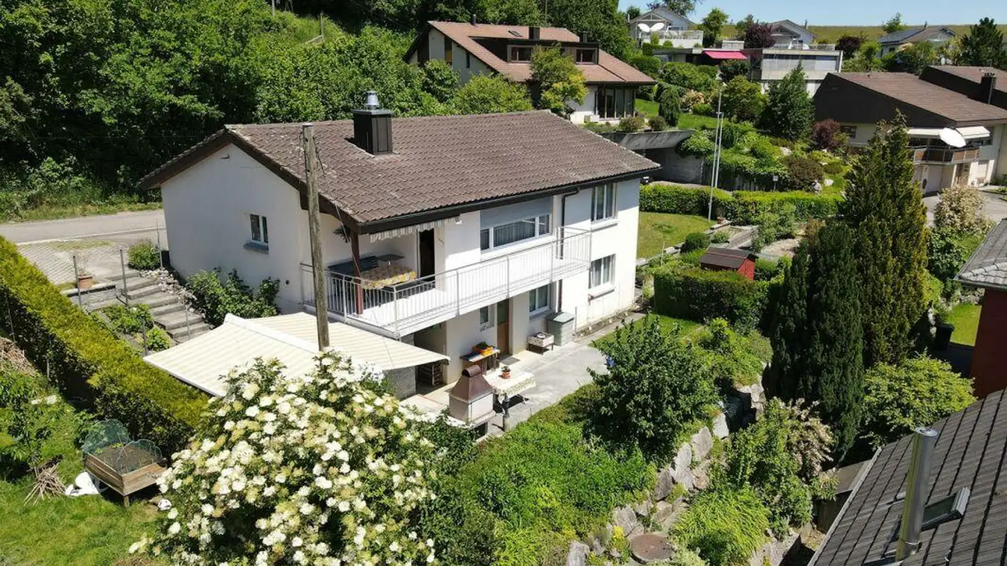 Casa singola in vendita - Alpenweg 7, 5734 Reinach AG
