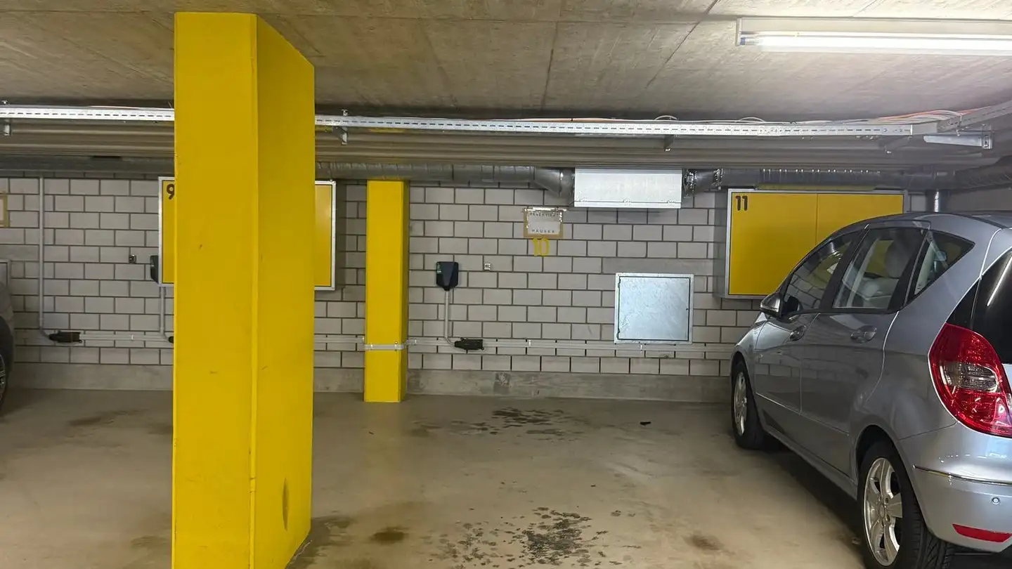 Parcheggio sotterraneo in affitto - Wolfbachstrasse, 8032 Zürich - Photo 3