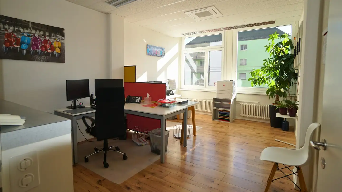 Bureau à louer - Badenerstrasse 812, 8048 Zürich - Photo 2