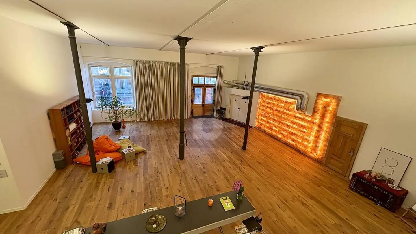 Mixed-use building for rent - 8630 Rüti ZH - Photo 3