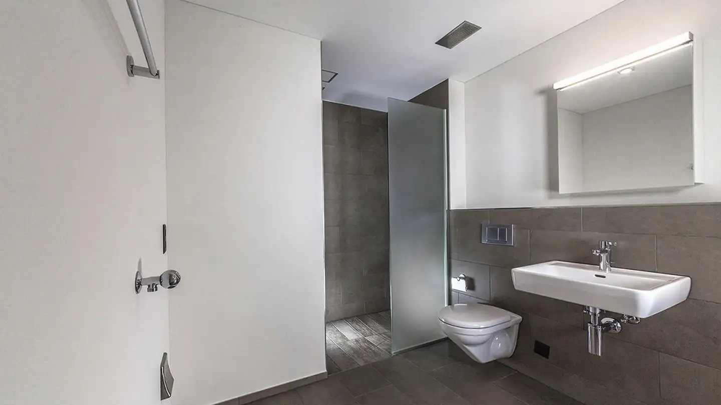 Apartment for rent - Lochrütistrasse 20, 8633 Wolfhausen - Photo 4