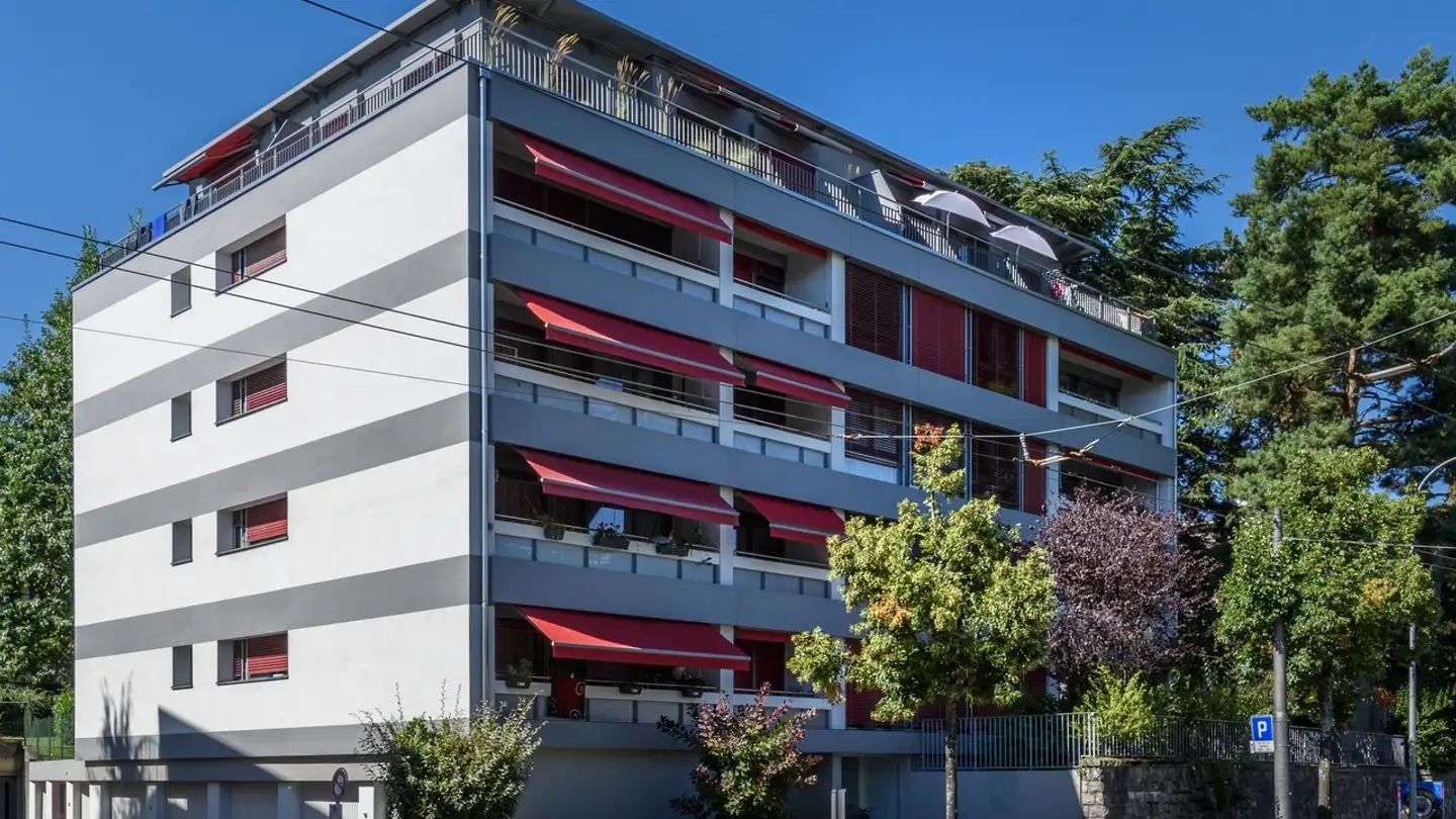Place de parking extérieure à louer - Avenue Victor-Ruffy 16, 1012 Lausanne