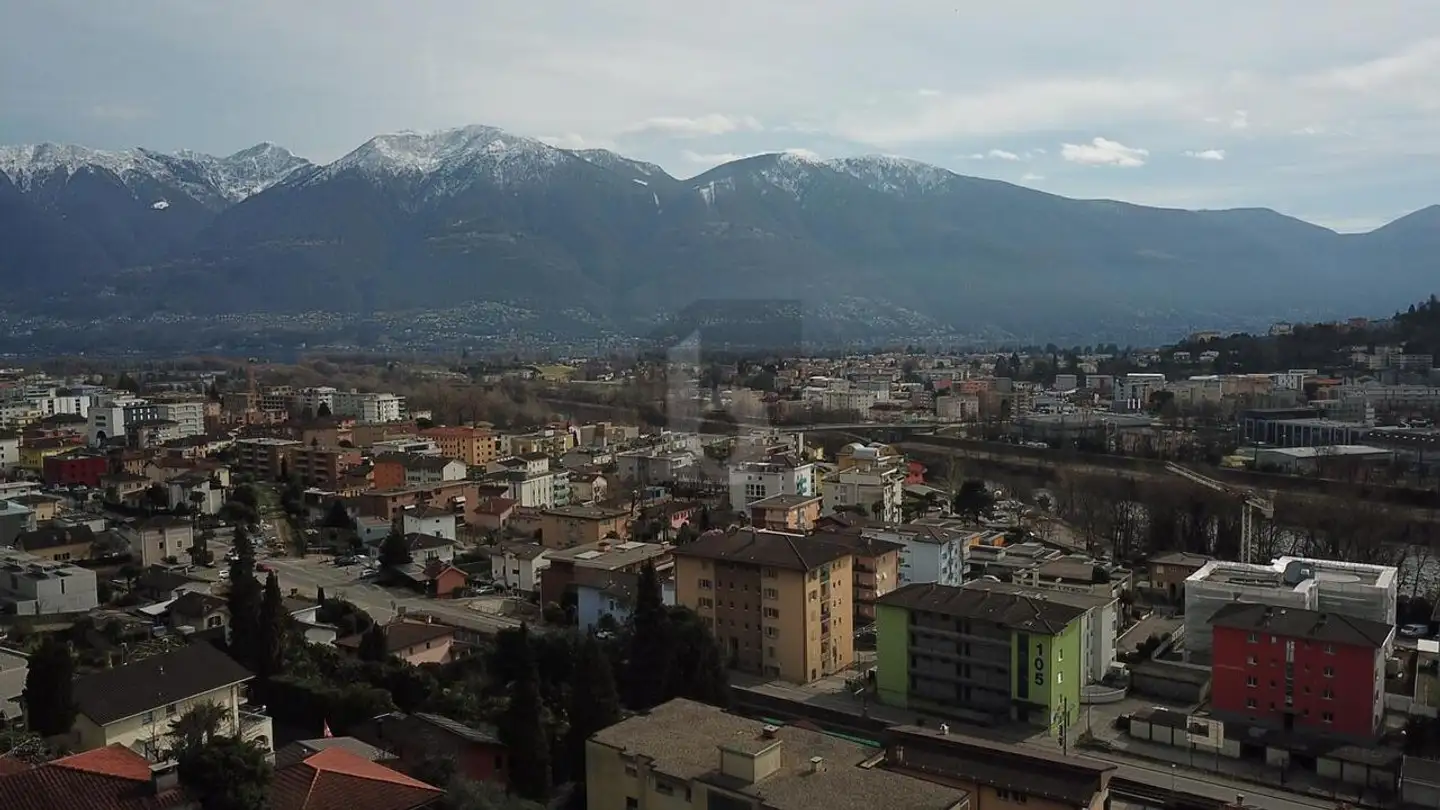 Constructible plot for sale - 6600 Locarno