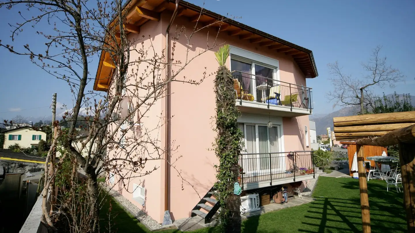 Appartement à louer - 6600 Muralto