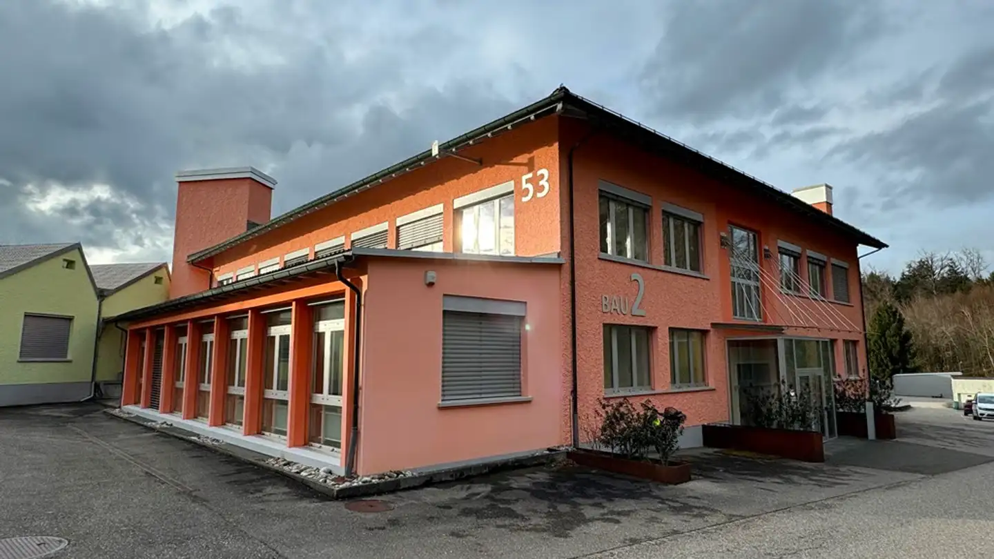 Commercial for rent - Alte Bernstrasse 53, 4573 Lohn-Ammannsegg
