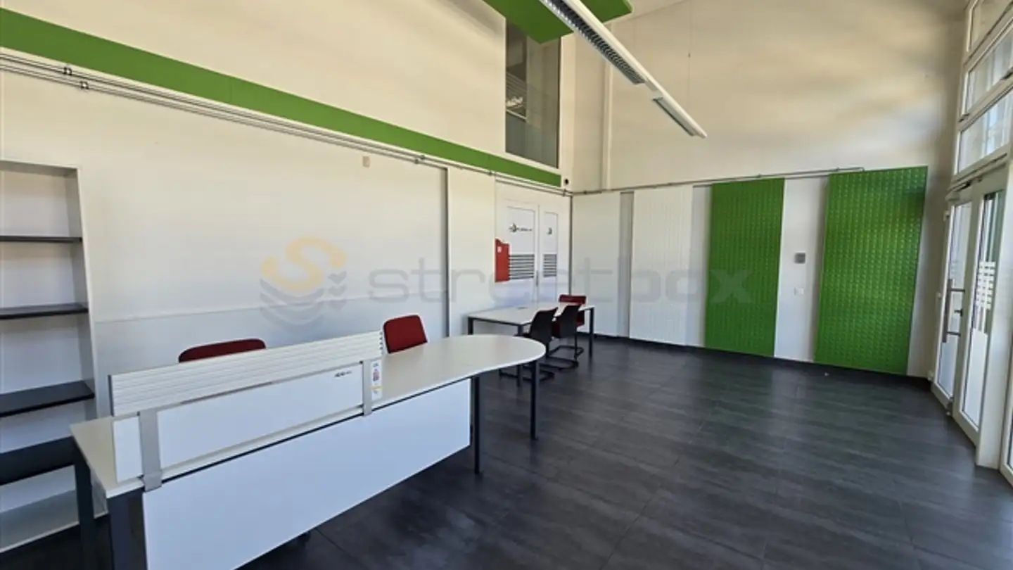 Spazio ufficio in affitto - Route Des Joncs 105a, 1958 Uvrier - Foto 2