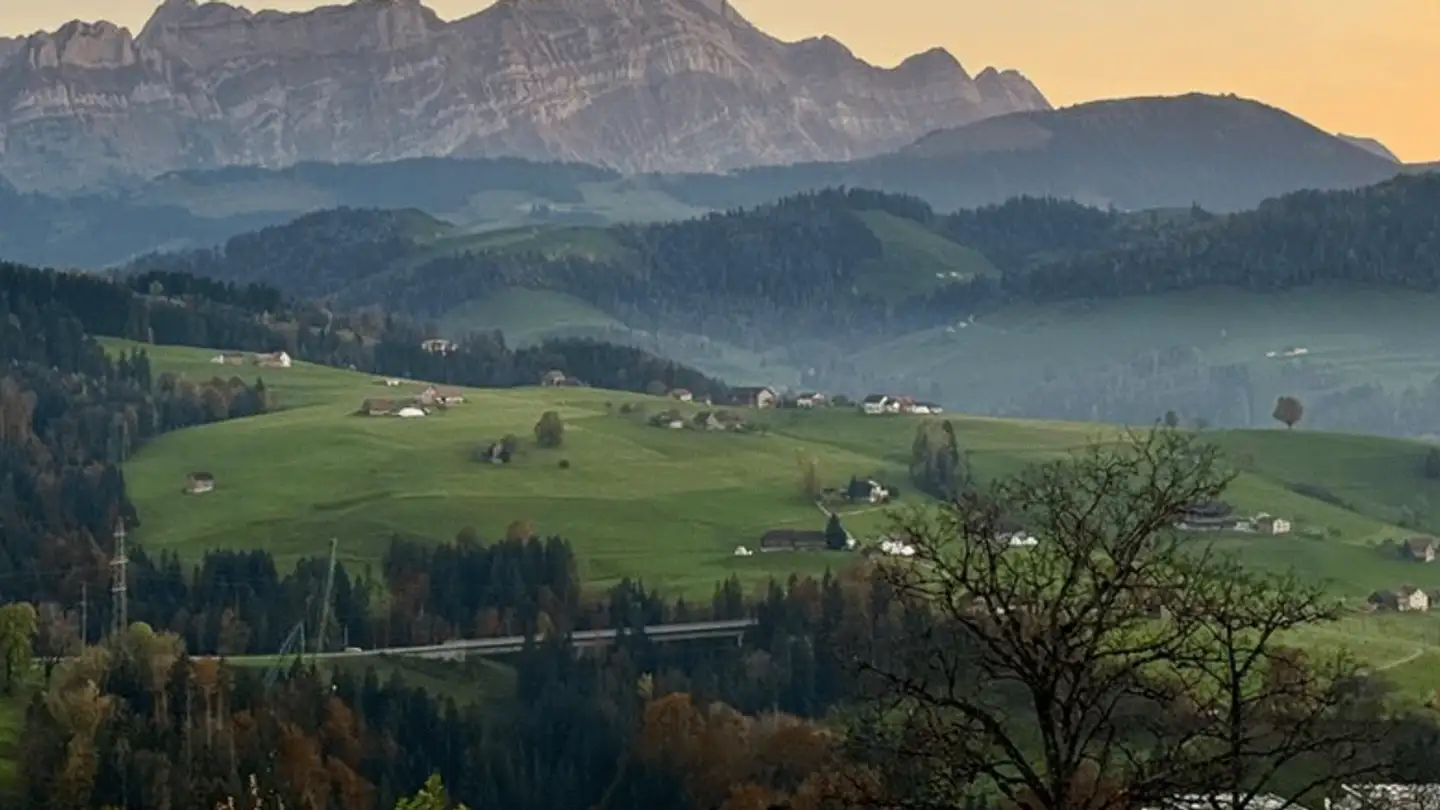 Dachgeschosswohnung kaufen - Schützenbergstrasse 22, 9053 Teufen AR