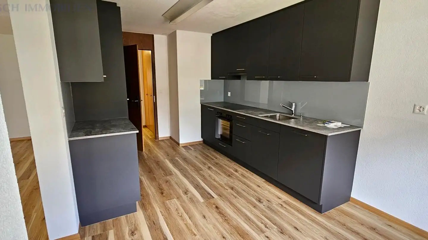 Apartment for sale - Rhonesandstrasse, 3900 Brig - Photo 2