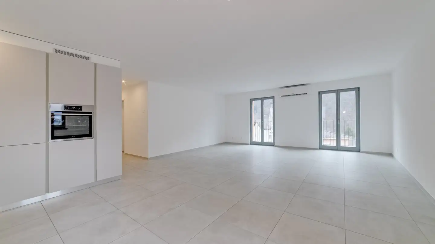 Appartement à louer - 6582 Pianezzo