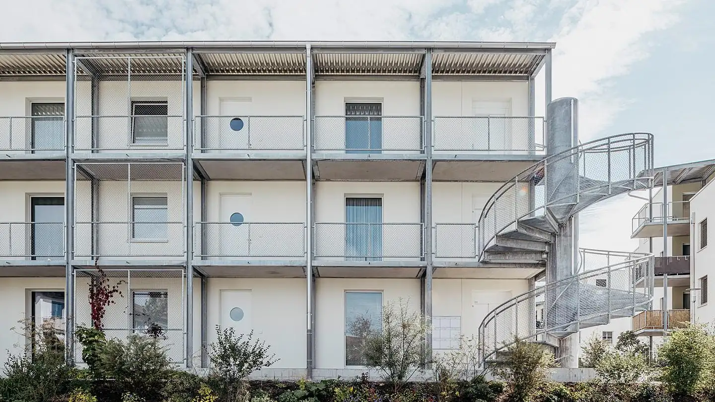 Appartement à louer - Kindergartenweg 4b, 9244 Niederuzwil