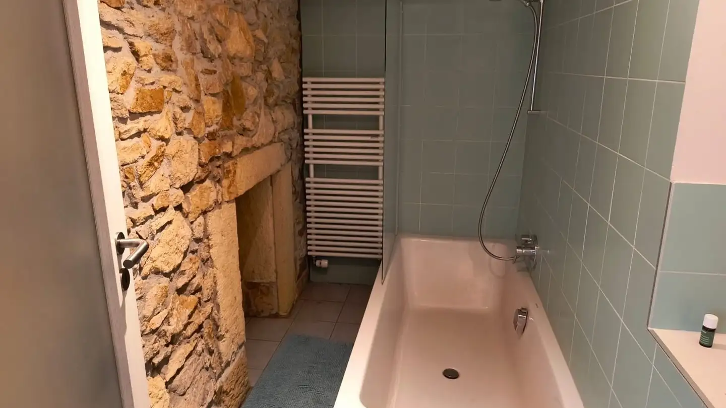 Appartement à louer - Ruelle Des Voûtes 3, 2072 St-Blaise - Photo 2