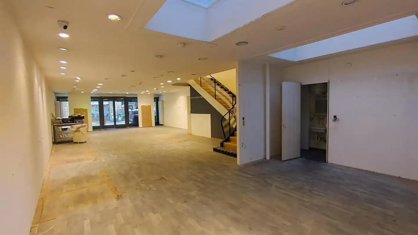 Commercial for rent - Rue Du Lac 5, 1400 Yverdon-les-Bains - Photo 3