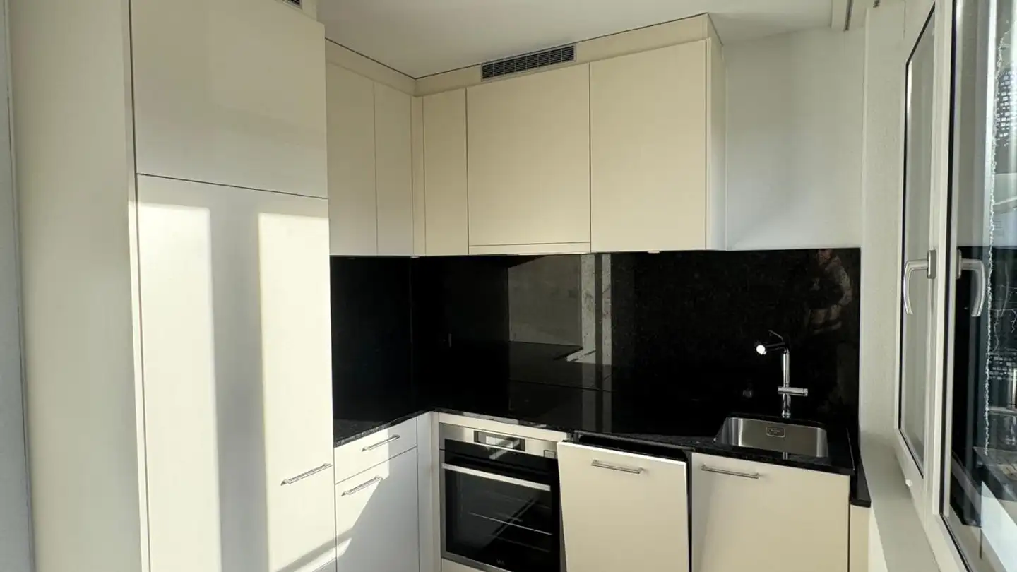 Wohnung mieten - Madetswilerstrasse 18, 8332 Russikon - Foto 2