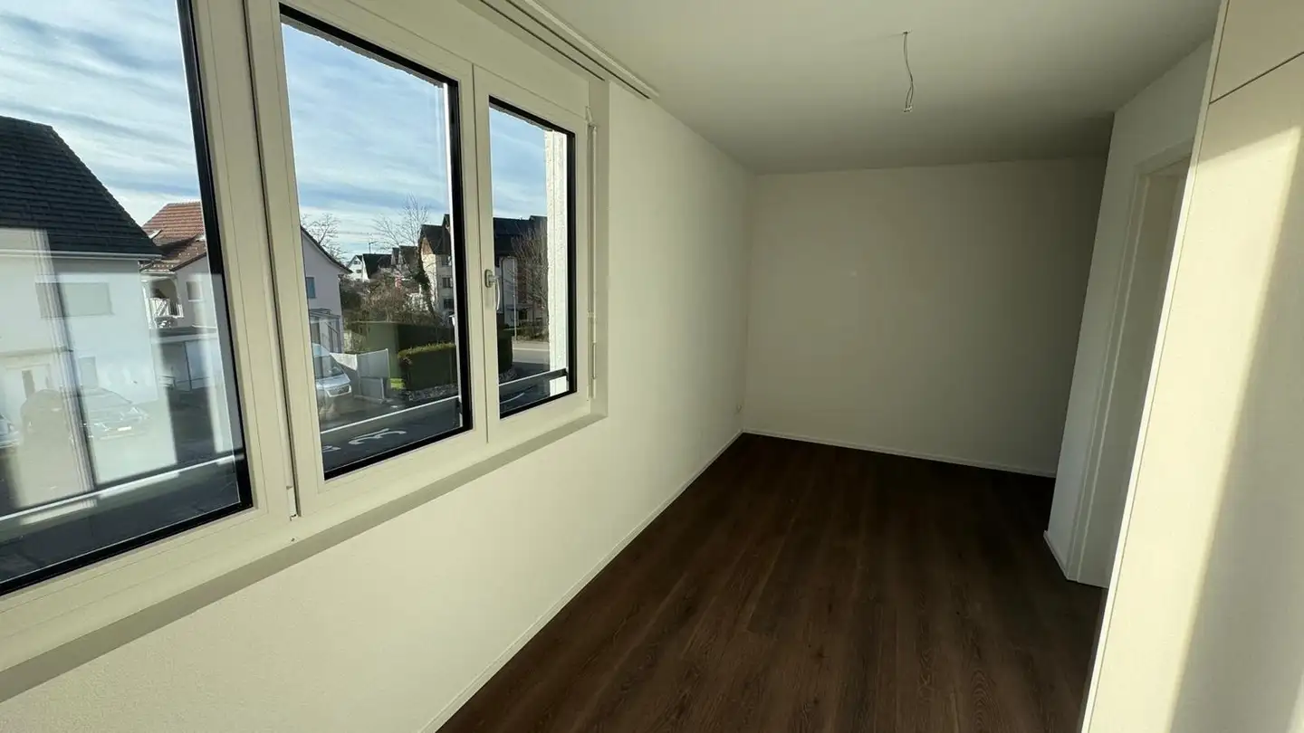 Wohnung mieten - Madetswilerstrasse 18, 8332 Russikon - Foto 3