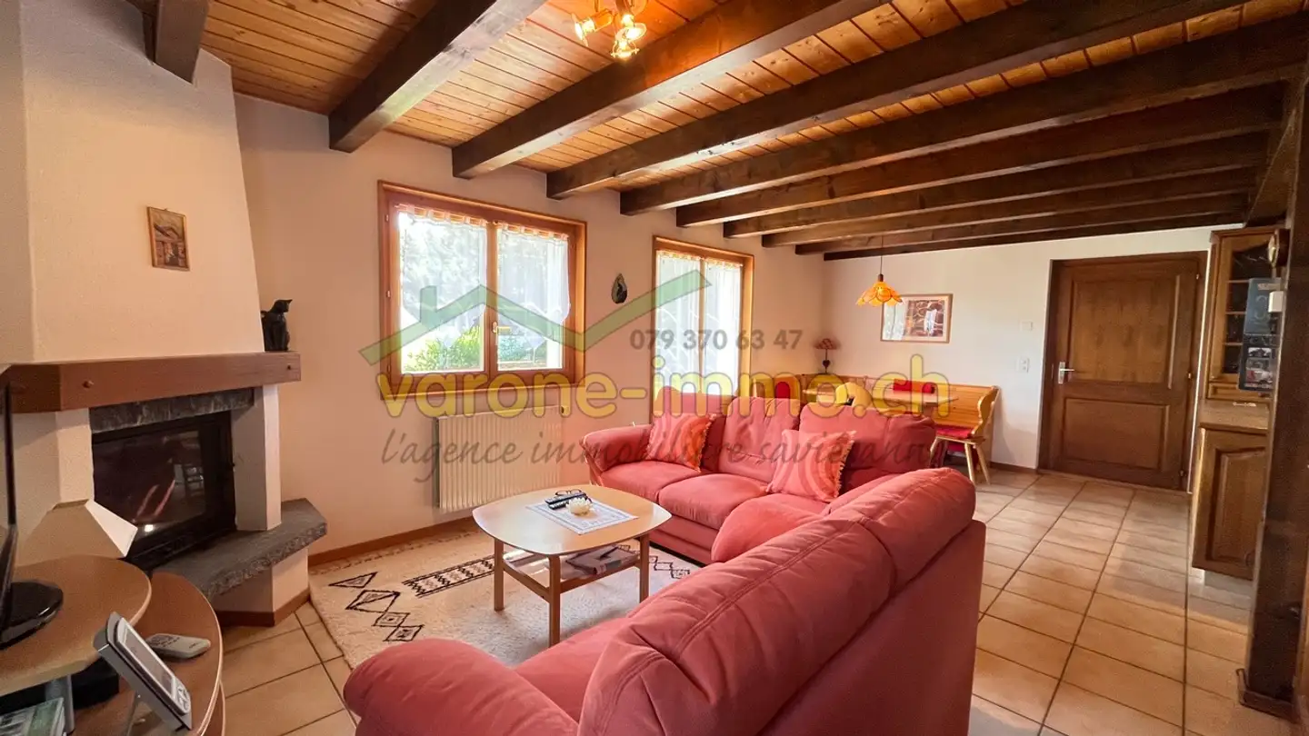 Chalet for sale - Route Des Rochés, 1965 Savièse - Photo 2