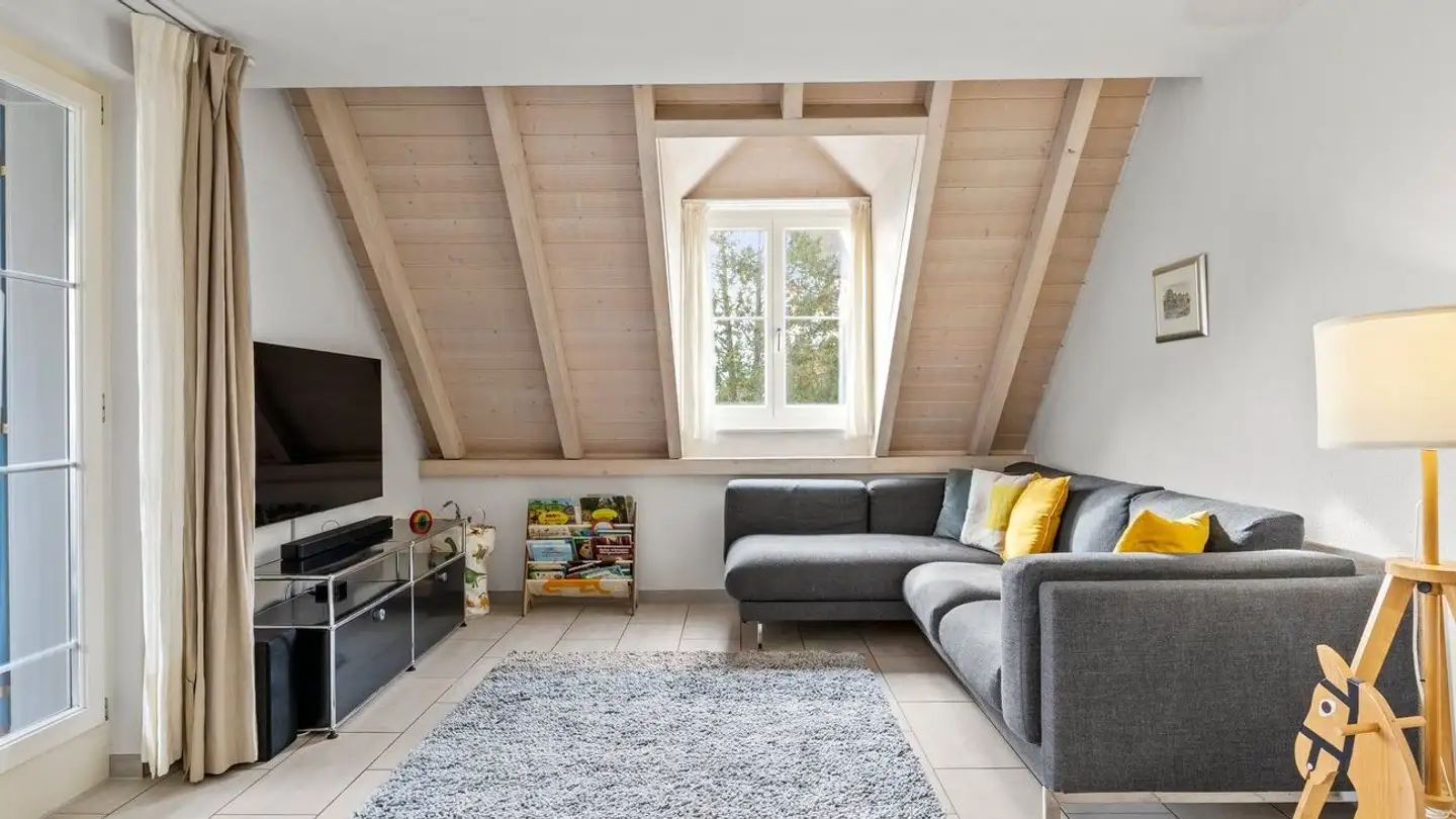 Maisonette mieten - Kirchstrasse 1, 8104 Weiningen ZH - Foto 4