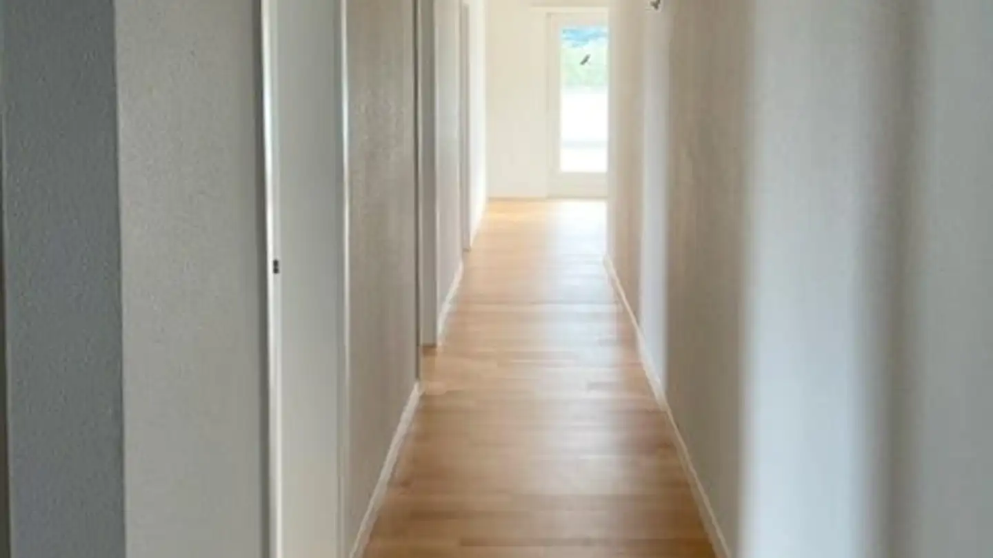 Penthouse for rent - Route De Brügg / Brüggstrasse 40, 2503 Biel/Bienne - Photo 3