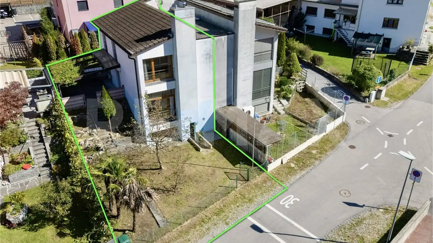 Row house for sale - 6672 Gordevio