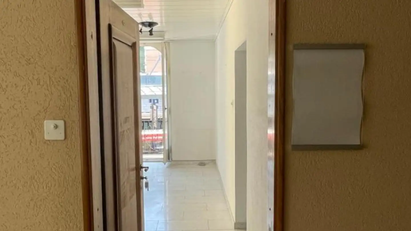 Commercial for rent - Viale Stazione 30, 6500 Bellinzona - Photo 3