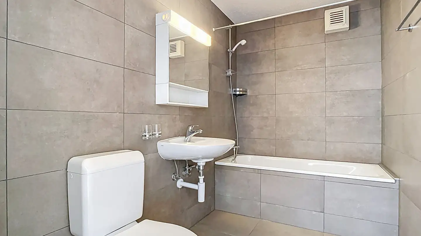 Apartment for rent - Rue Des Bassets 42, 2300 La Chaux-de-Fonds - Photo 3