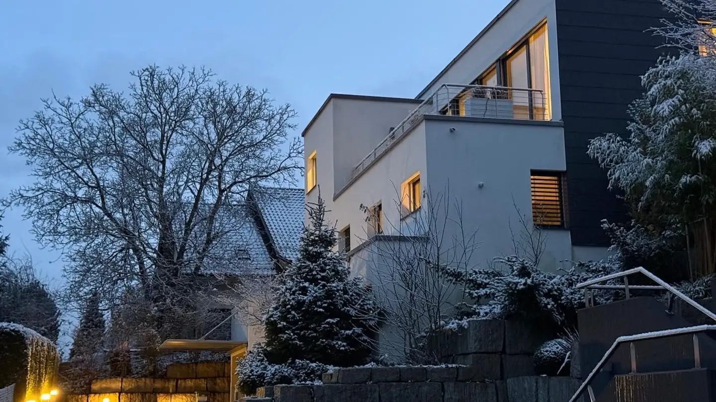 Single house for rent - Leeacherstrasse, 8123 Ebmatingen