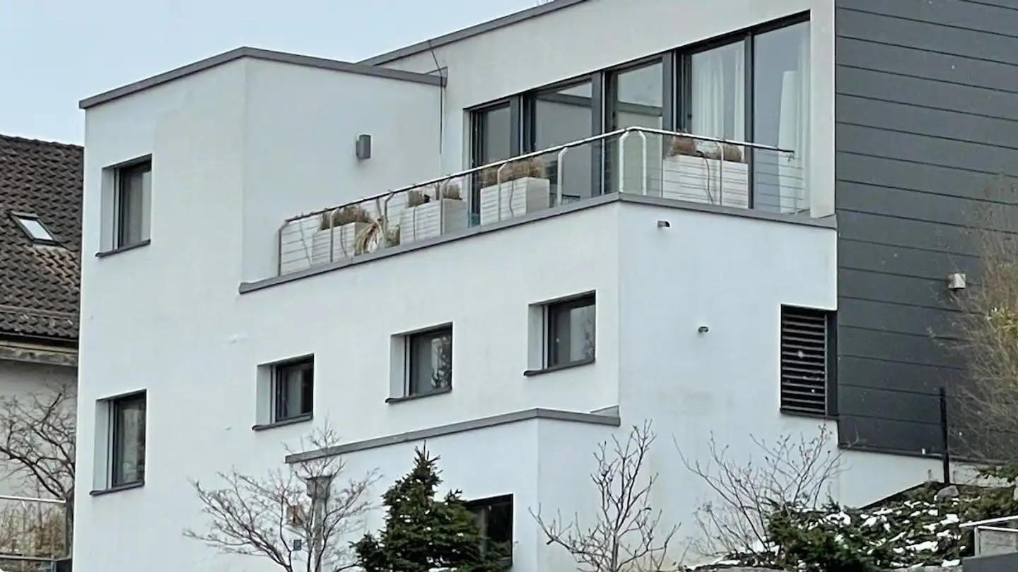 Single house for rent - Leeacherstrasse, 8123 Ebmatingen - Photo 2