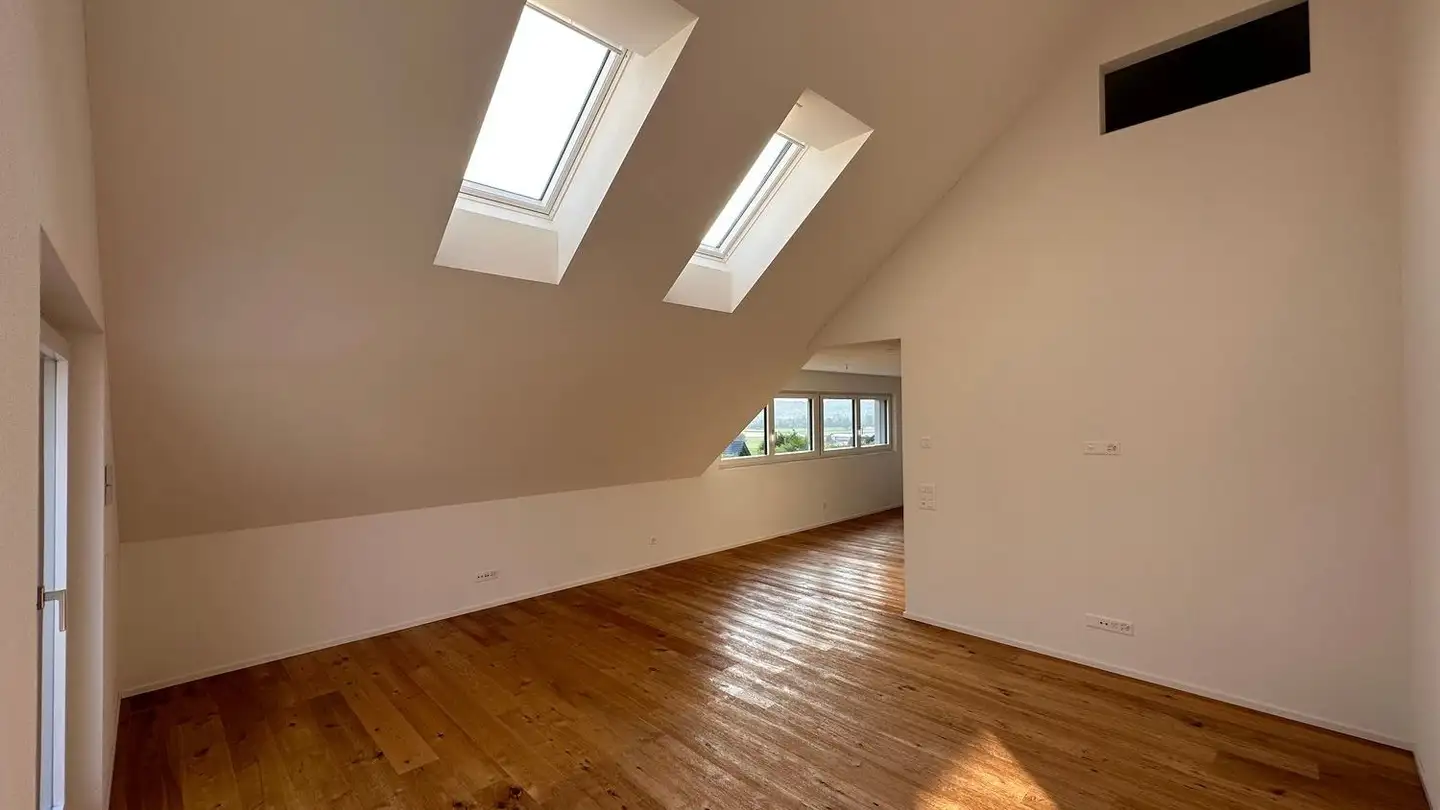 Attic flat for rent - Pfäfflerstrasse 11, 8916 Jonen - Photo 3