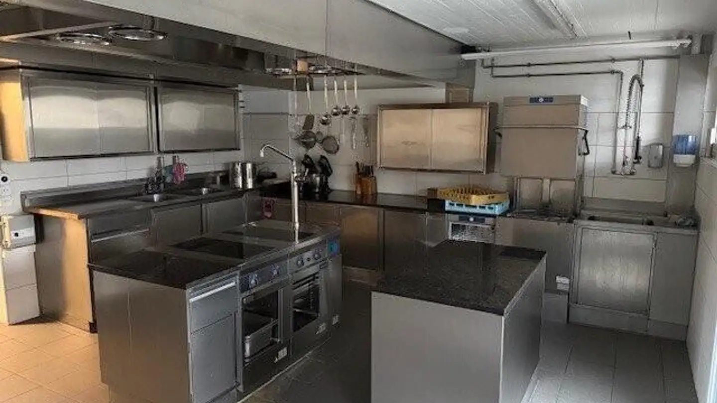 Bürofläche mieten - Rue D'aarberg / Aarbergstrasse 9a, 2560 Nidau - Foto 2