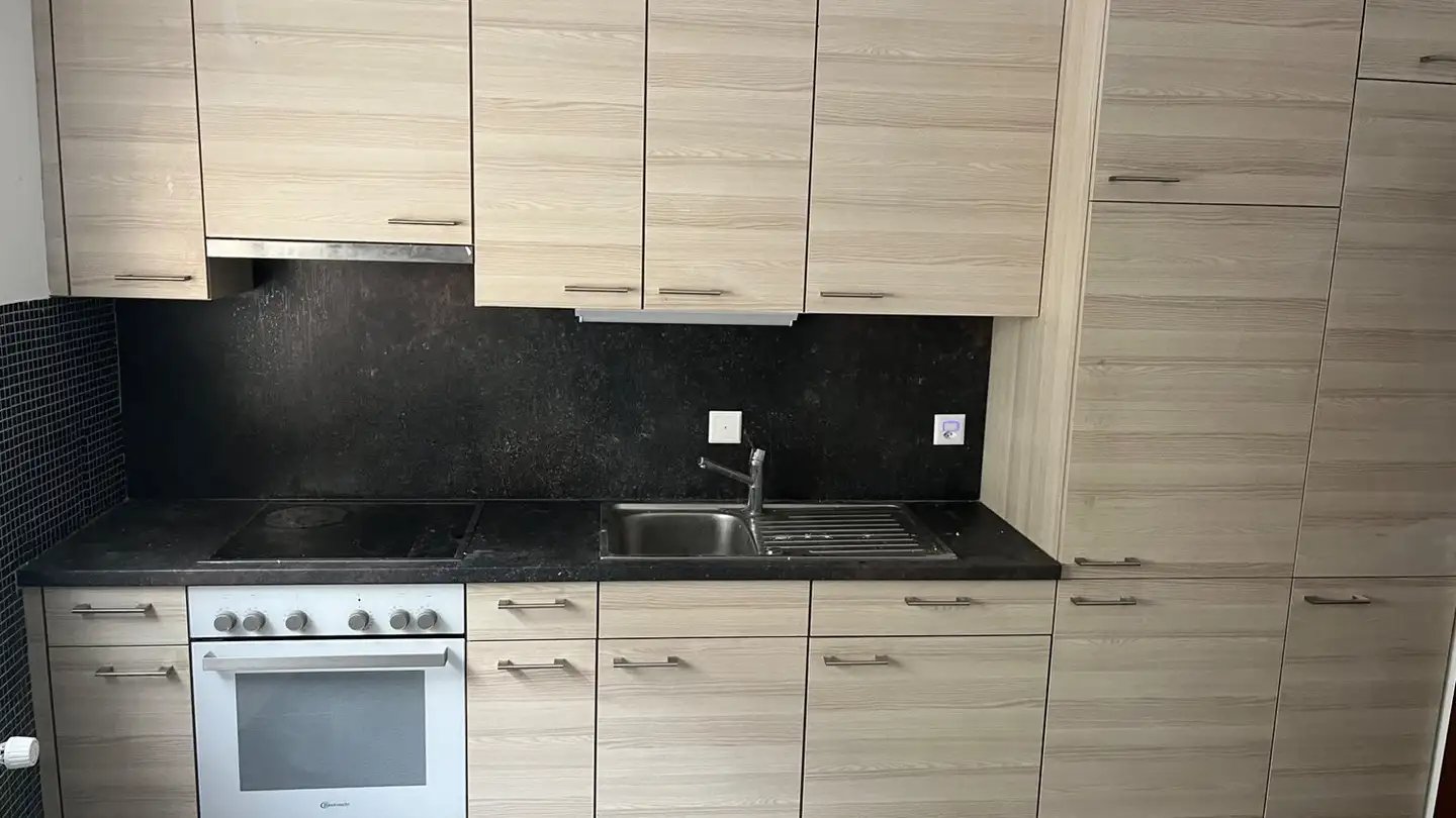 Single room for rent - 1912 Leytron - Photo 4