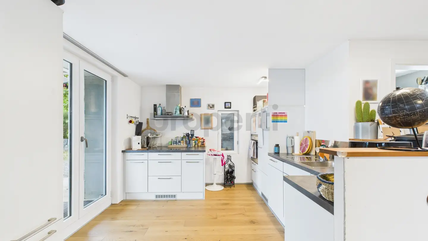 Apartment for rent - 8467 Truttikon - Photo 2