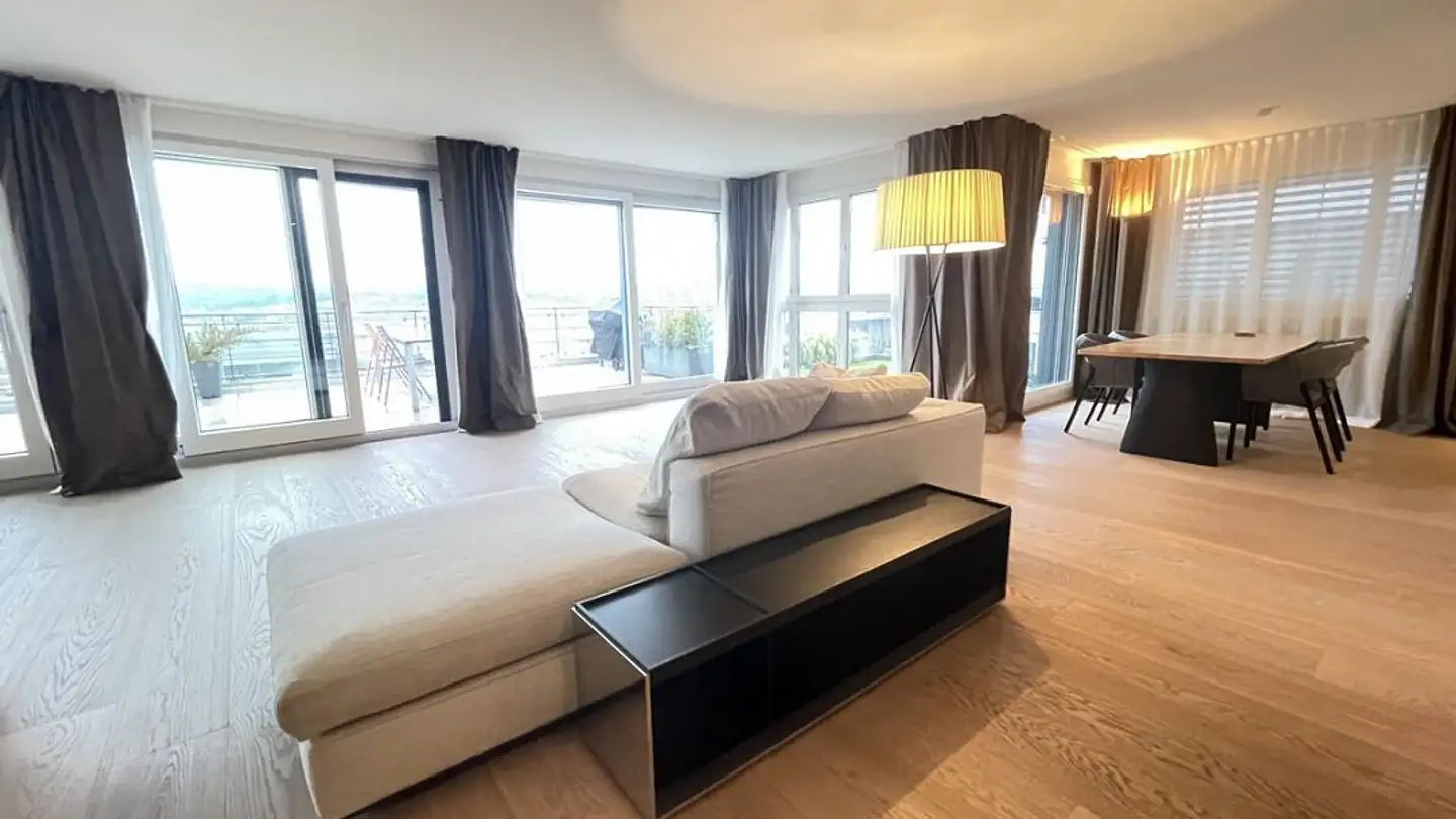 Stepped apartment for rent - Neuhofstrasse 20, 8708 Männedorf