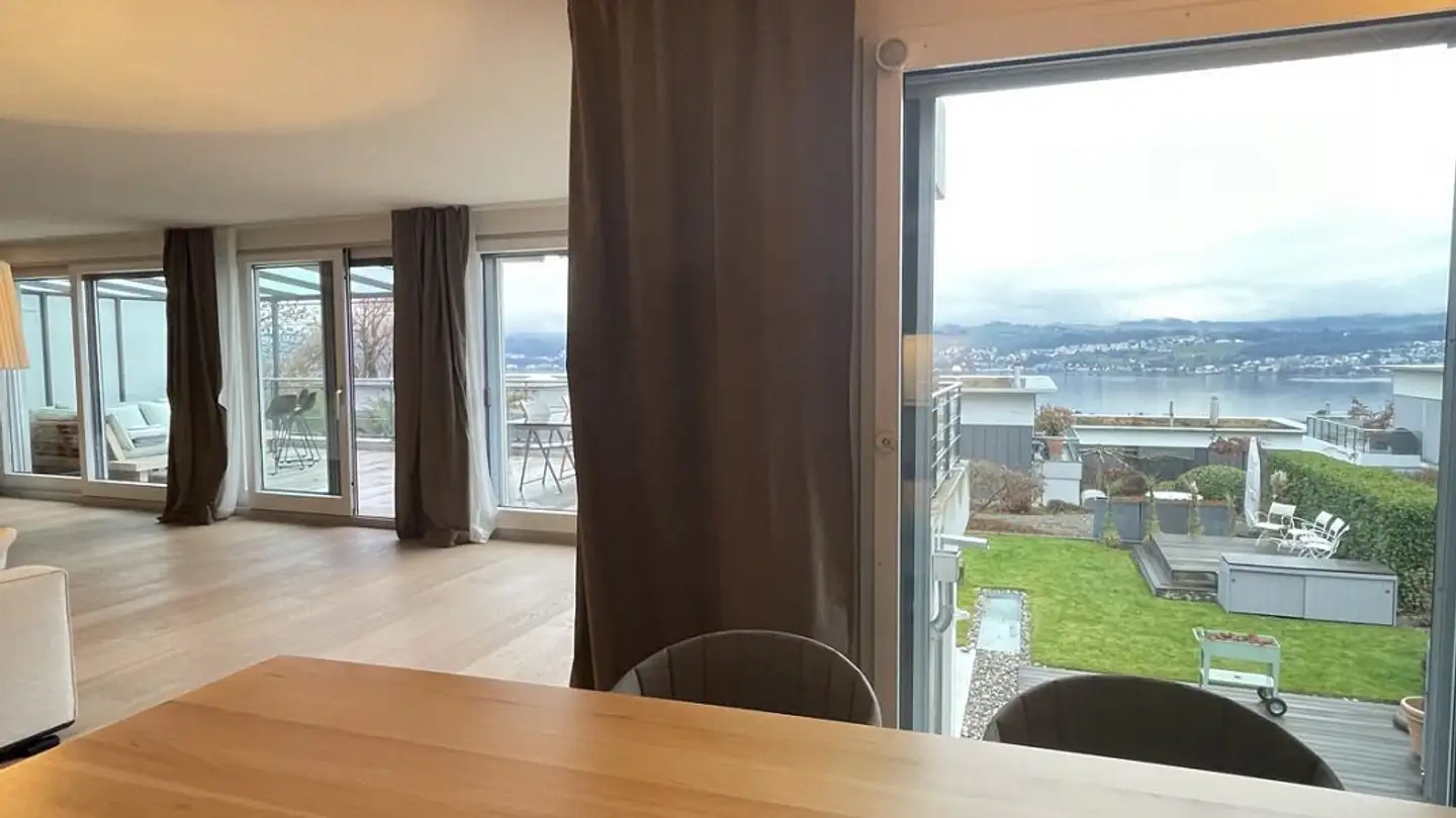 Stepped apartment for rent - Neuhofstrasse 20, 8708 Männedorf - Photo 3