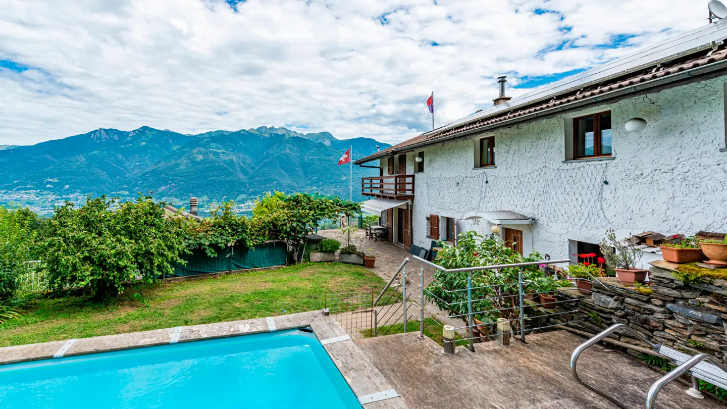 Einfamilienhaus kaufen - 6599 Robasacco