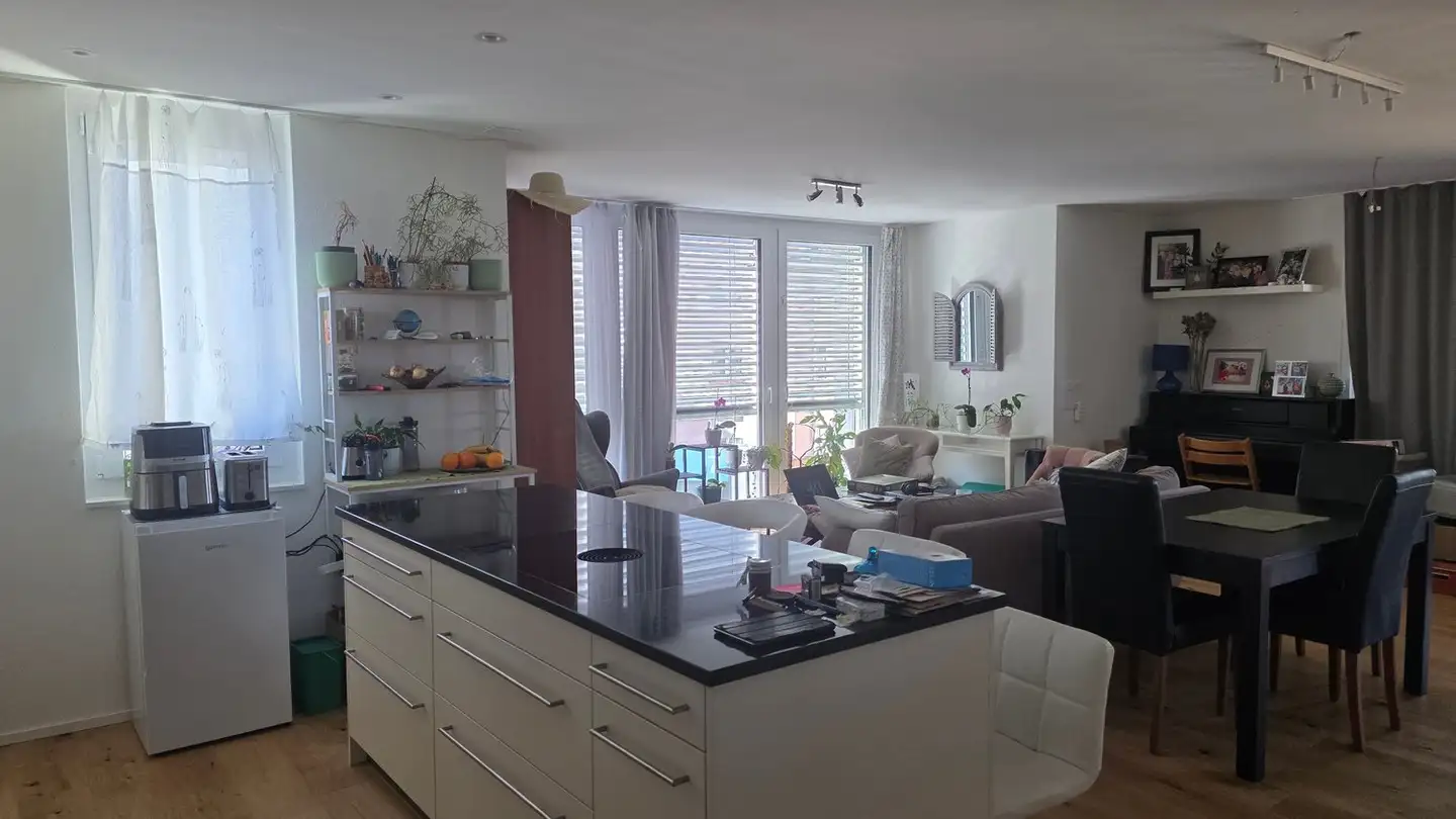 Wohnung mieten - Binzwiesenstrasse 4, 8057 Zürich - Foto 4
