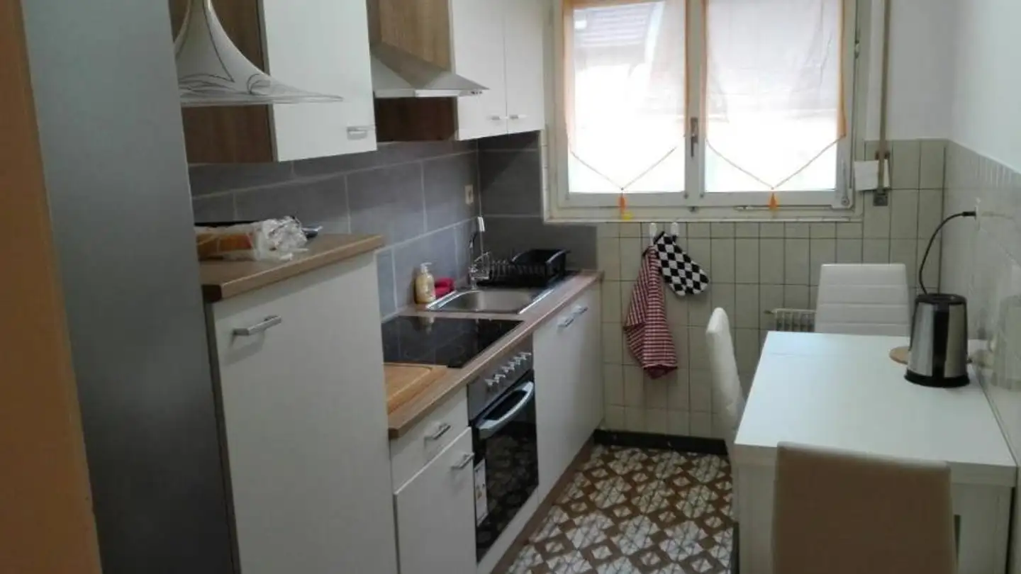 Furnished apartment for rent - Rue Docteur Schwab 9, 2610 St-Imier - Photo 2