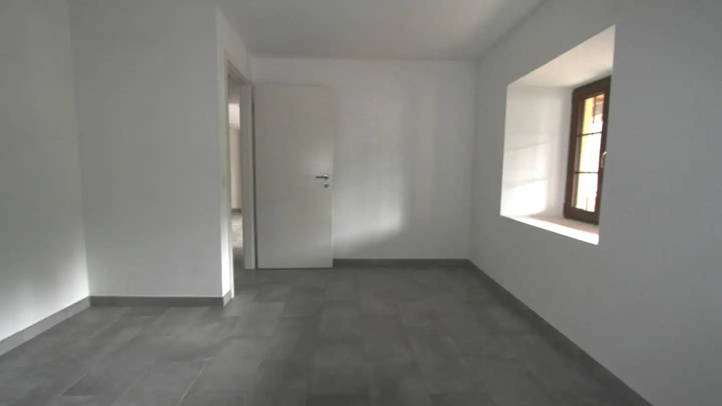 Appartement à louer - Le Bourg 11, 2042 Valangin - Photo 3