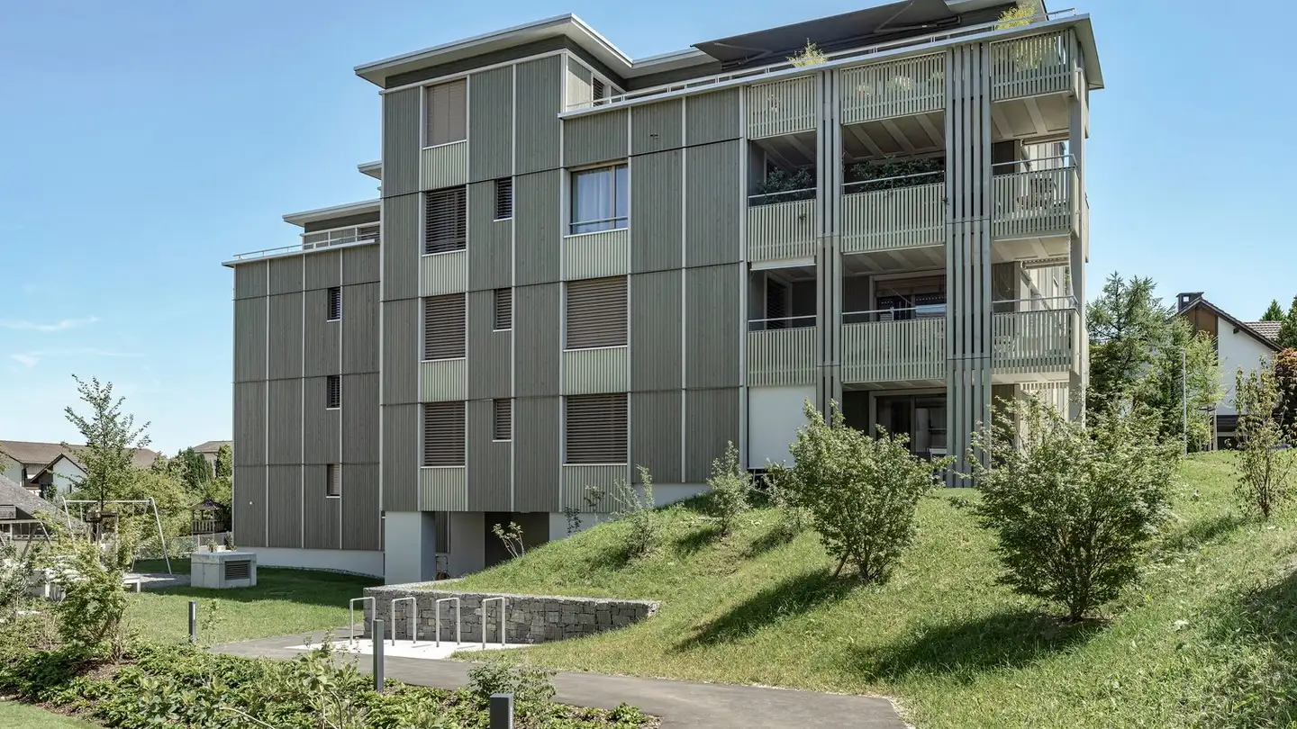 Wohnung mieten - Schwerzestrasse 8, 8618 Oetwil am See - Foto 2